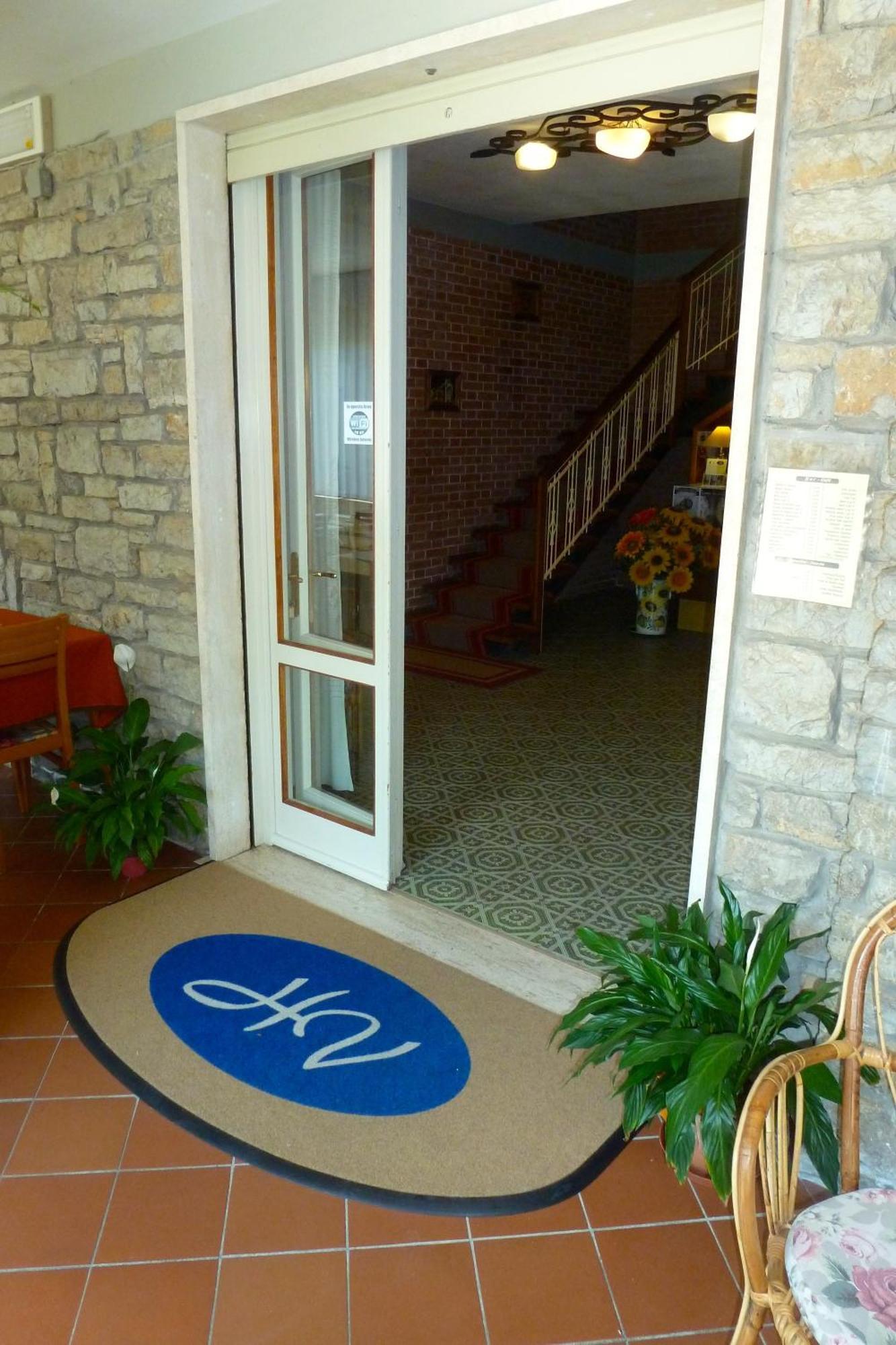 Hotel Versilia Lido di Camaiore Extérieur photo