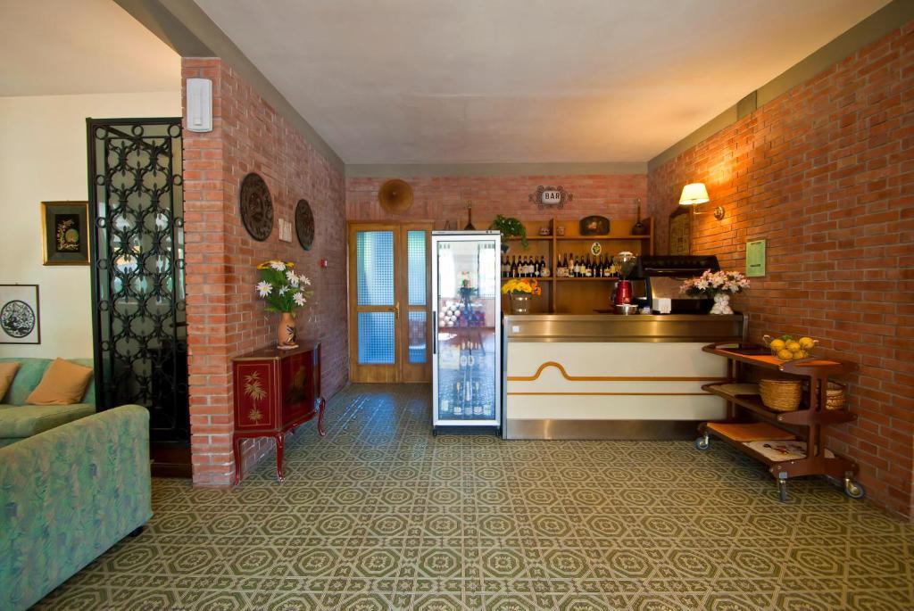 Hotel Versilia Lido di Camaiore Extérieur photo